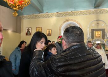 Мариета Петрова откри кампанията си с водосвет /ВИДЕО/