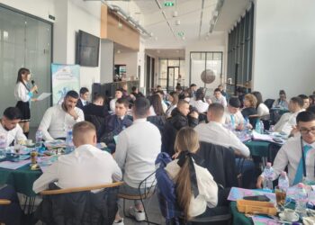 60 участници обмениха знания в „Младите гласове на европейската демокрация“ в Бяла