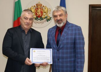 Областният управител отличи директора на ОПУ-Русе инж.Стамен Савов