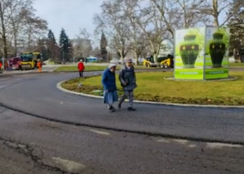 Обновяват района около Вазата в Парка на младежта /ВИДЕО/
