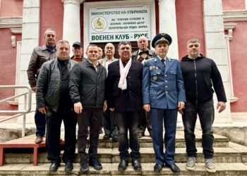 Кметът Пенчо Милков поздрави запасните военни в Русе