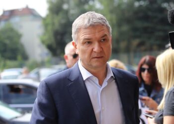 Оправдаха и на втора инстанция Пламен Бобоков за паното със стрелички от 8-14 век