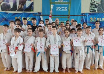 Русенци спечелиха сребро от турнира по шинкиокушин за купата на УСШ в Русе