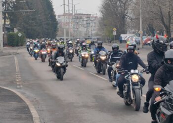 Мотористите в Русе дадоха начало на сезона с шествие /ВИДЕО/