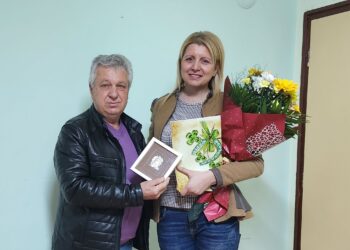 С букет и икона в Борово изпратиха директора на ЦСРИ „Детелина“
