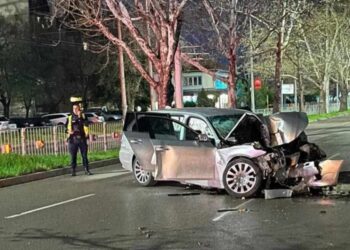 Младежи на 15, 16 и 18 години са пострадали в тежка катастрофа в Русе /СНИМКИ/