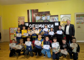 Деца мериха майсторството си в шахмата в Бяла