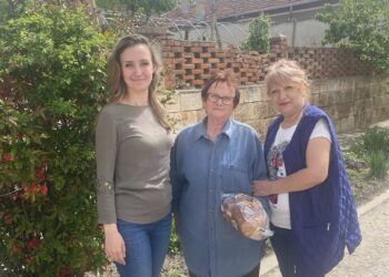 БСП раздаде над 400 козунака в Русенско в инициативата „Солидарен Великден“