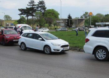 Протест за чист въздух и безопасни пътища блокира Дунав мост /ВИДЕО/