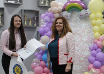 Ученичка от ПГ по туризъм-Русе с първо място в Националния конкурс за есе