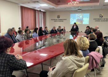 Ректорското ръководство на Русенския университет се срещна с директори на училища