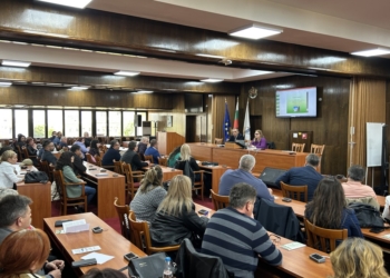 Разширяване на системите за разделно събиране на отпадъци искат кметовете в Русенско
