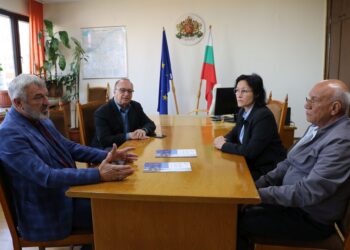 Възможностите за инвестиции между България и Франция обсъдиха на среща при областния управител на Русе