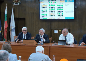 След 4 часа дебати: Общинският съвет в Русе прие Бюджет 2025