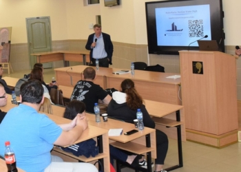 В Русенския университет се проведе среща със студенти за дигитализацията във ВиК сектора