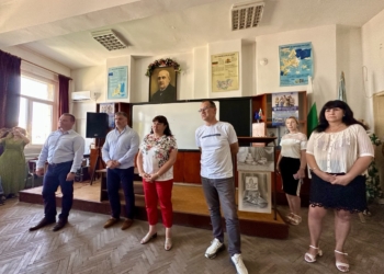 Кампанията на Пенчо Милков за справяне с агресията между подрастващите започна в три русенски училища
