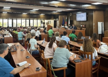 В Община Русе се проведе публично обсъждане на проекта за годишния план за социалните услуги за 2026 г.
