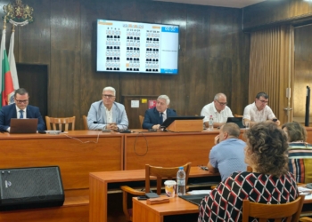 Съветниците забраниха алкохола на открито, ще има площад „Патриарх Неофит ‘