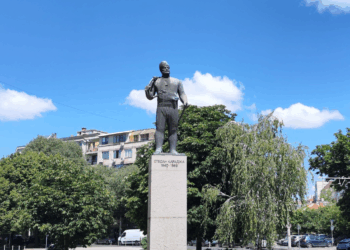 В Румъния правят бюст на Стефан Караджа като реплика на паметника в Русе