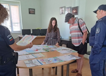 Малки художници от Две могили, Русе и Варна с награди в конкурса „Безопасност на пътя“