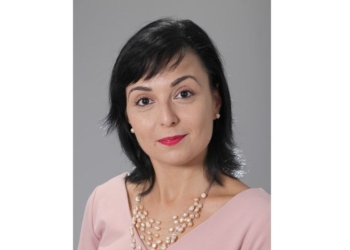 Общинският съветник Нора Стоянова с приемна за граждани в Русе