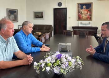 Кметът на Русе и фондация „Захари Стоянов“ обсъдиха реставрацията на гробницата на възрожденеца