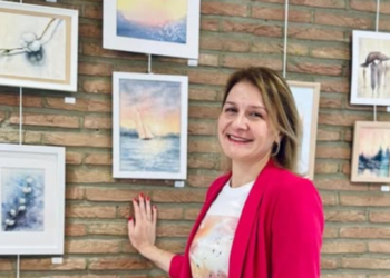 Русенската юристка в ЕК Елица Минчева: Рисувам нещата, които обичам