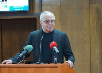 Общинският съветник Иван Иванов с приемна за русенци