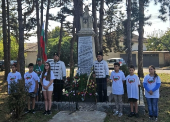 В Борово почетоха паметта на загиналите във войните