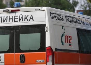 Линейка и лека кола се сблъскаха в Русе, има леко пострадал