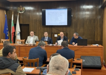 Общинският щаб за защита при бедствия в Русе обсъди подготовката за зимата