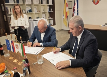 Община Бяла подписа споразумение за партньорство със словашкия град Шала