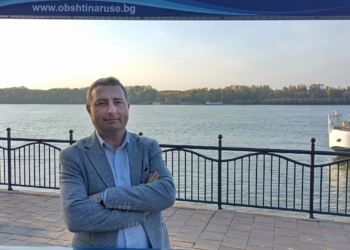 Депутатът Николай Братованов подава ръка на малкия и средния бизнес в Русе и региона