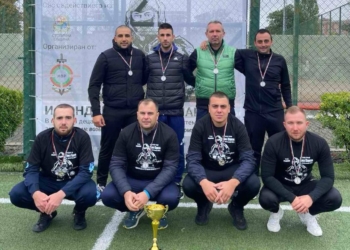 Граничните полицаи от Русе със сребро при дебюта си в благотворителния турнир „Емил Шарков“