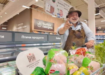 Ути Бъчваров стартира в Русе есенно турне на паркинга на Kaufland