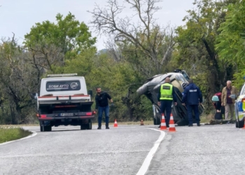 Бус и два автомобила се удариха следобед на пътя Русе-Бяла