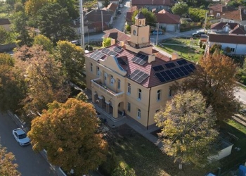 Кметствата в Глоджево и Кривня вече са ремонтирани по проект за енергийна ефективност