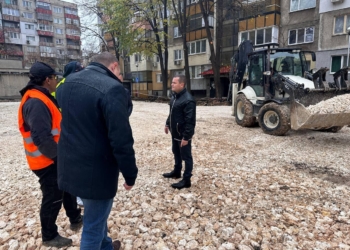 Кметът Милков: За 5 години обновихме 80 междублокови пространства и над 20 второстепенни улици