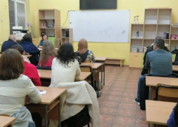 Над 300 родители на тийнейджъри получиха безплатна психологическа подкрепа в Русе