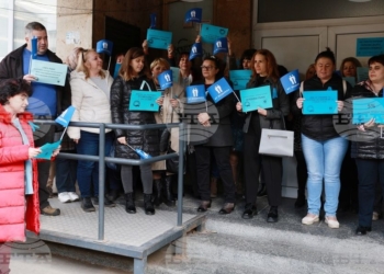 Протестите продължават: Излязоха служителите на още три агенции в Русе