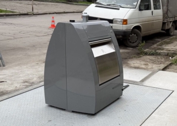Третият подземен контейнер в Русе заработи от днес
