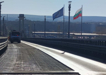 Ремонтът на Дунав мост се подновява, затварят пак 320-метровия участък