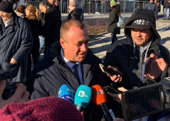 През януари ще се подпише разрешение за строеж на деветия участък от АМ „Хемус“