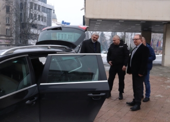 Жандармерията в Русе получи автомобил от Областна администрация