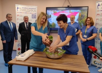 УМБАЛ „Медика Русе“ се похвали на Бабинден с 312 бебета за 2025 г. /ВИДЕО/