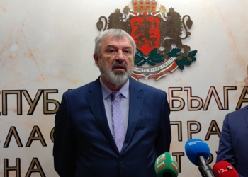 Обсъжда се изграждането на Център от затворен тип за мигранти в Сеново /ВИДЕО/