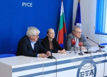 Румен Петков в Русе: Съставът на служебния кабинет е резултат от уродливи промени в Конституцията