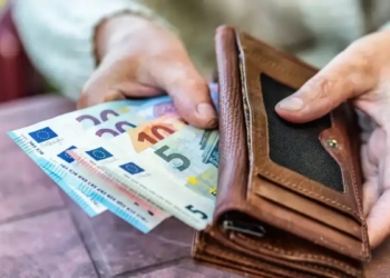 Пенсионерите ще получат за Великден по 20 и 50 евро