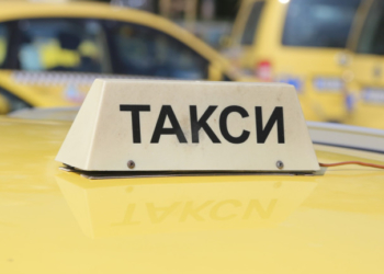 Хванаха таксиджия с над 2,5 промила след излъчване на живо в ТикТок