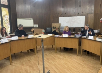 Областният управител на Русе Орлин Пенков се срещна с РИК за гарантиране на честен и прозрачен вот
